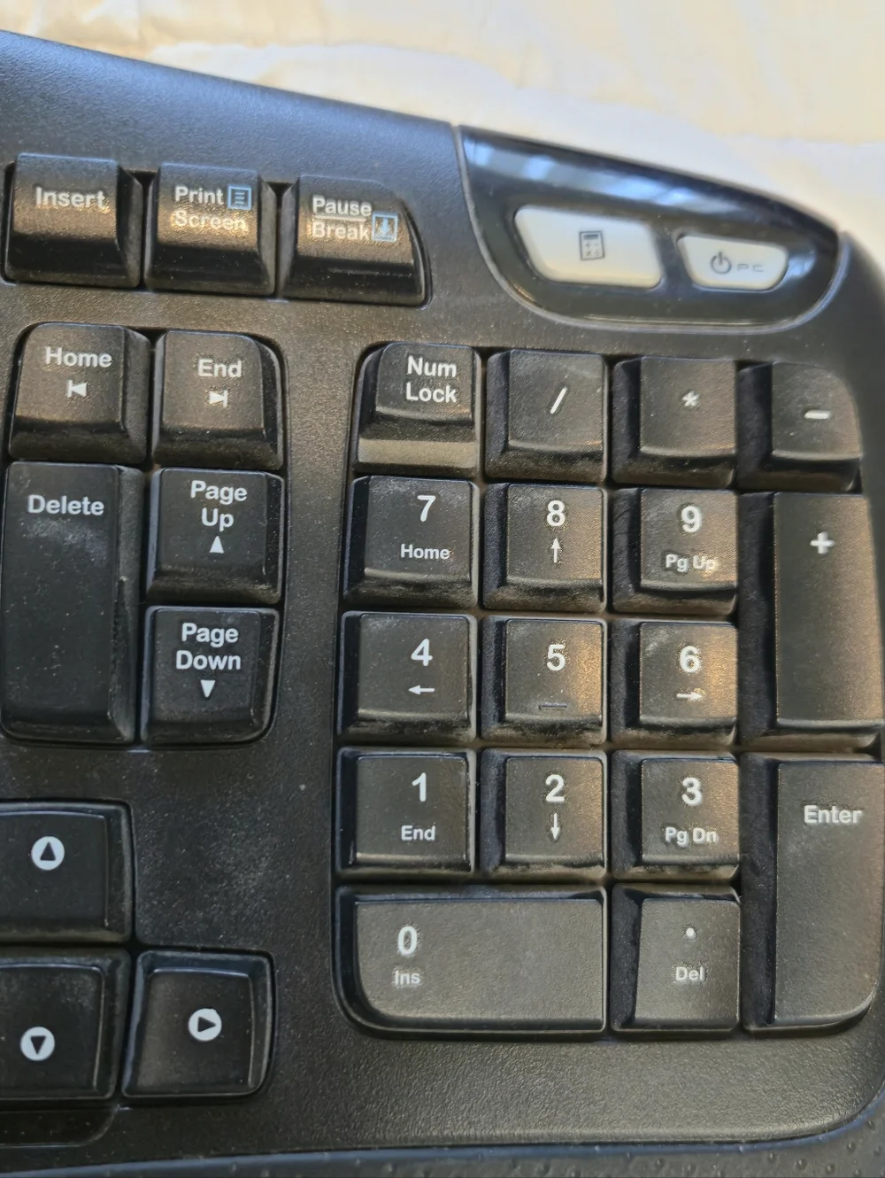 Logitech K350 Comfort Wave Ergonomic Wireless Keyboard With Dongle